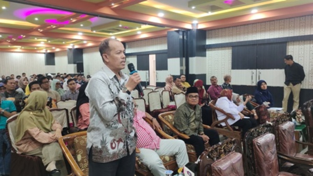 Lulusan Fakultas Hukum UMSB